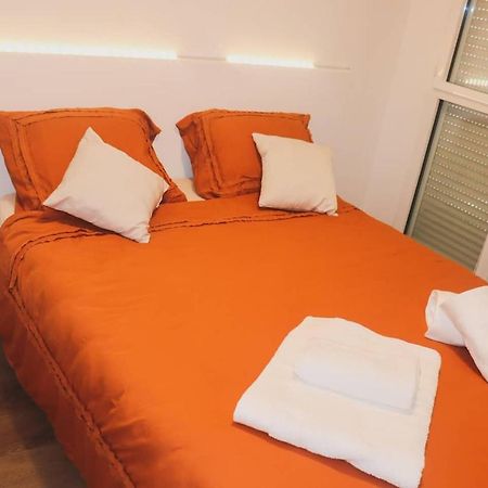 T3 Au Centre Ville Avec Balcon, Parking Gratuit Quimper Ngoại thất bức ảnh