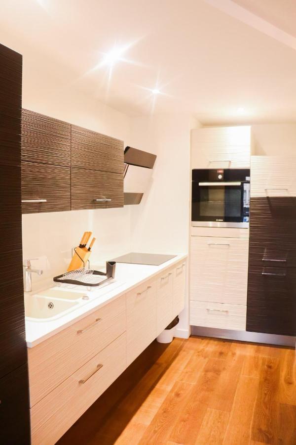 T3 Au Centre Ville Avec Balcon, Parking Gratuit Quimper Ngoại thất bức ảnh